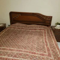 تخت تمام چوب دونفره ۱۸۰ با تشک دراور، پاتختی