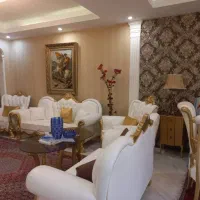 مبل و ناهار خوری بسیار تمیز