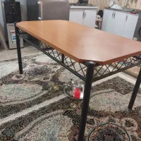 میز غذاخوری