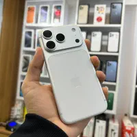 آیفون 17 پرو ۱۸ بار شارژ ZAA حافظه ۲۵۶ گیگ