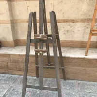 سه پایه بوم نقاشی