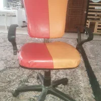 صندلی چرخدار گردان