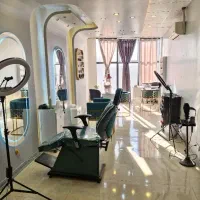 اجاره میز ناخن و تخت مژه یا تخت آرایش دائم