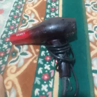 تعدادی سشوار فروشی