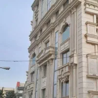 پشت بام ساختمان