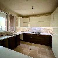 اپارتمان سه خواب در برج با ویو کل شهر