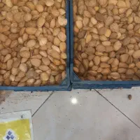 پوست کندن گردو  ( و بادام. )  درختی    با دستکاه