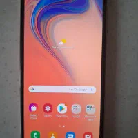 A7 (750) 2018  گوشی سامسونگ طلایی تمیز