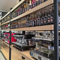 فروش انواع دستگاه اسپرسو و تجهیزات کافه