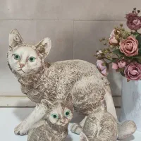 گربه مجسمه