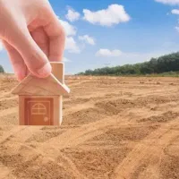 فروش-یک-قطعه-زمین-مسکونی