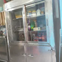 یخچال ایستاده و صندوقی شش در