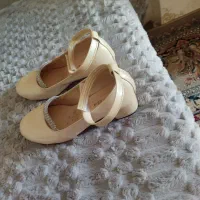 کفش پاشنه دار دخترانه