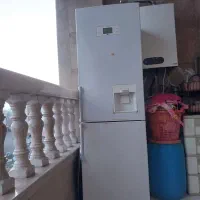 یخچال نیمه فریزر