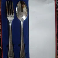یک دست قاشق و چنگال