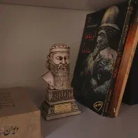 مجسمه داریوش اول-پادشاه ایران