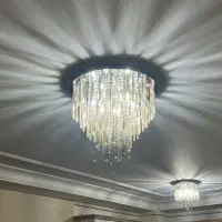 ۱عدد لوستر بزرگ ۶لامپی و و اس ام‌دی