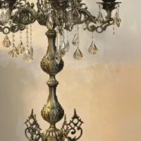 لوستر و کنار سالنی