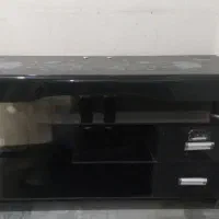 میز تلویزیون شیشه ای