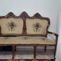 مبل صدامی