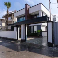 عمارت  فوق  لاکچری ۳ خواب استخر دار نزدیک ساحل