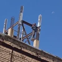 جوشکار اسکلت سیار (دره‌شهر هستم) دره‌شهر