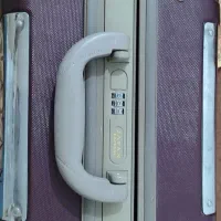 چمدان رمز دار درحد نو سایز۲