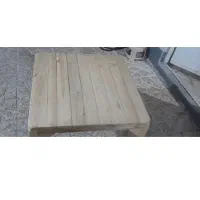 کرسی چوبی