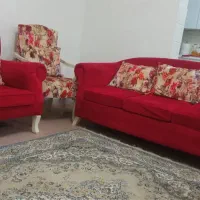 مبل هفت نفره در حد نو بسیار تمیز با همراه ۳میزعسلی