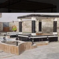 فروش منزل کلنگی ۷۰۰ متری مرکز شهر قیمت عالی