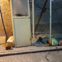 درب سرویس یا انباری