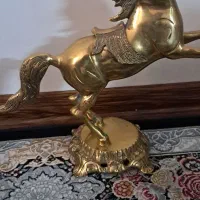 اسب برنز