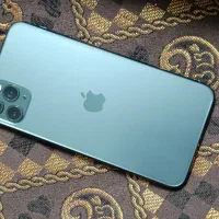 ایفون ۱۱ پرومکس سامسونگ s23fe یا s22الترا