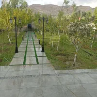 خدمات فضای سبز و باغبانی(کاشت چمن،علف زنی،سمپاشی)