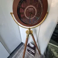 ساعت کارتیر مدل سه پایه