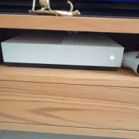 xbox one s 1 tb دو دسته فول بازی