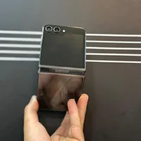 سامسونگ Galaxy Z Flip5 با حافظهٔ ۵۱۲ گیگابایت|موبایل|تهران, هفت حوض|دیوار