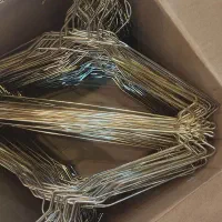 چوب کار لباسی طلایی فلزی ضخیم مارک ایده آل عروس