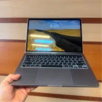 مک بوک پرو ۲۰۲۲ با پردازنده M2