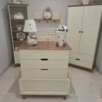تخت و سرویس سیسمونی