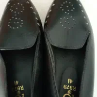 یک جفت کفش زنانه نو خارجی کادو بوده