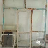 یک عدد پنجره آهنی ۱۸۰×۲