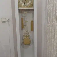 ساعت ایستاده برنزی