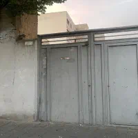 کلنگی ، زمین ۴۰۴ متر بر ۸ تهاتر با خودرو وآپارتمان