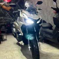 هوندا adv160رنگ دیزرت درحد صفر