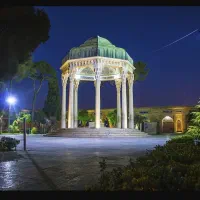 شنبه دوم خرداد میرم تهران و شیراز