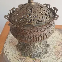 دو عدد ظرف زیبا سنتی .