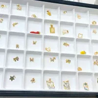 پلاک های طلای مینیمال زیر گرم