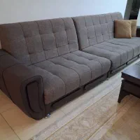 مبل و میز ناهارخوری