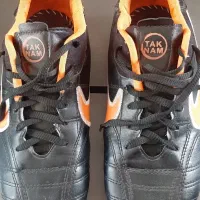 کفش میخی  فوتبال سایز 41 NIKE